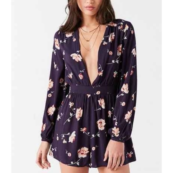 Ecote Pants - Plum Floral Print Romper - Size 10